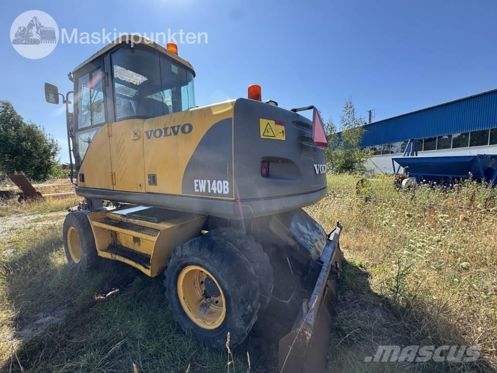 Volvo EW 140 B Kolová rýpadla