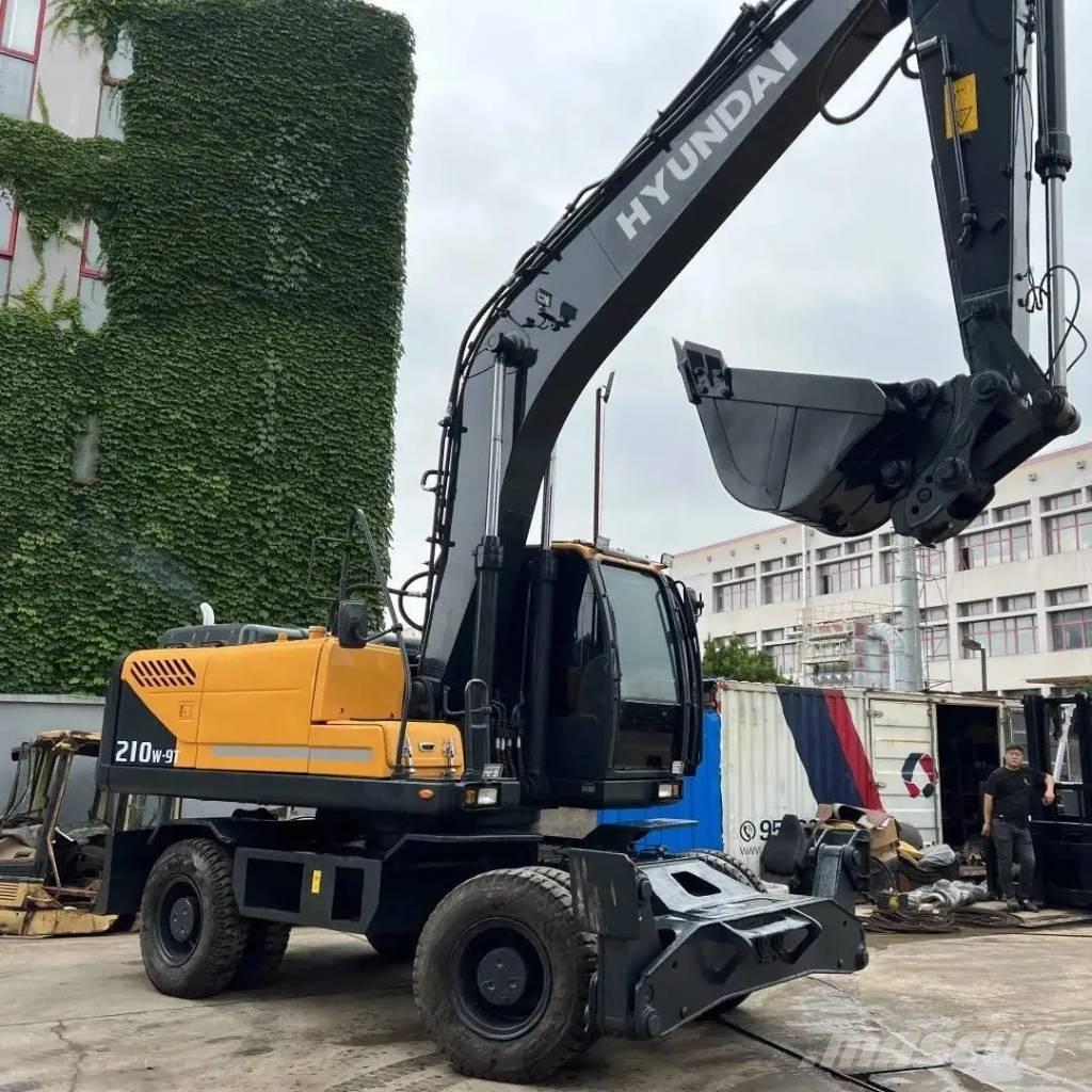 Hyundai R210W-9 Kolová rýpadla