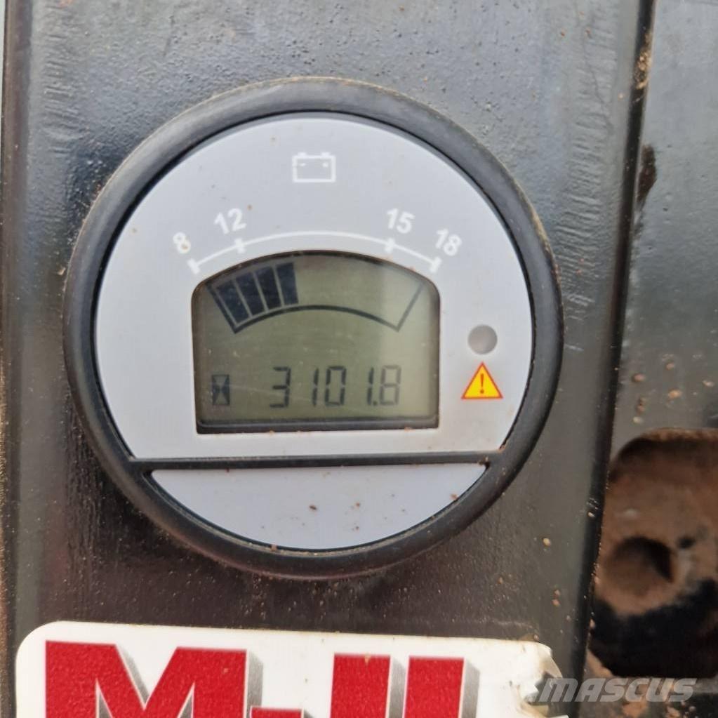 Thwaites MACH 690 Vyklápěcí dempry