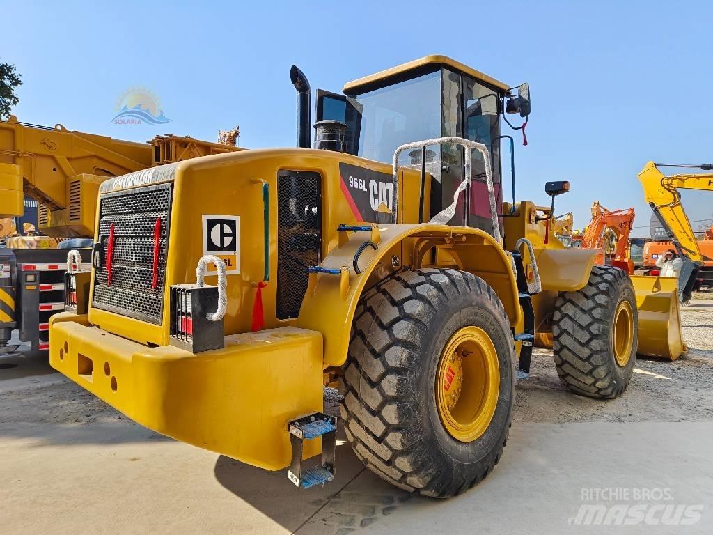 CAT 966 L Kolové nakladače
