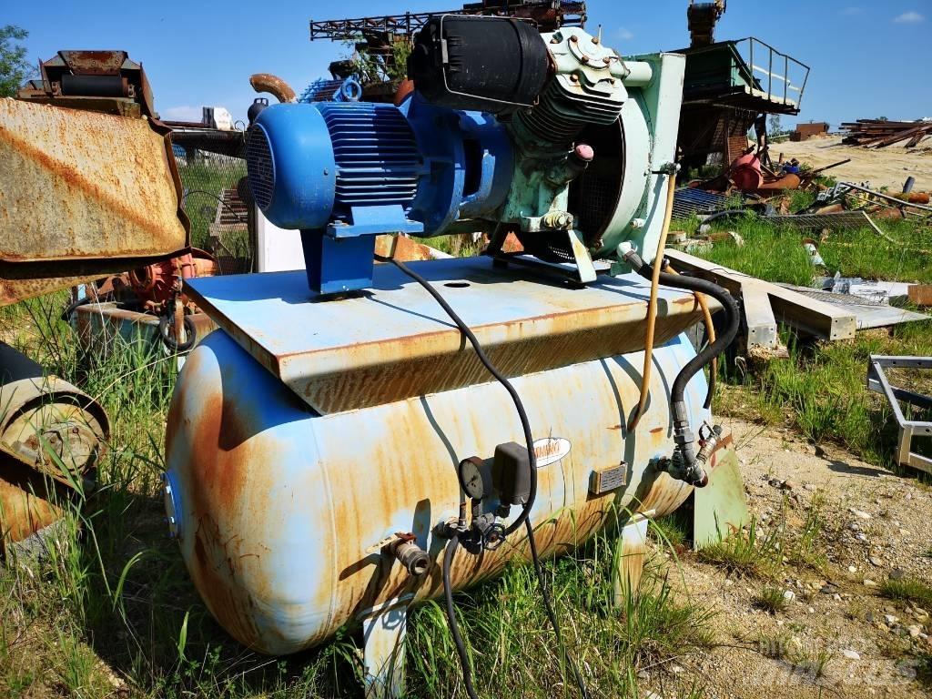  Komino 1008L11 Kompresory