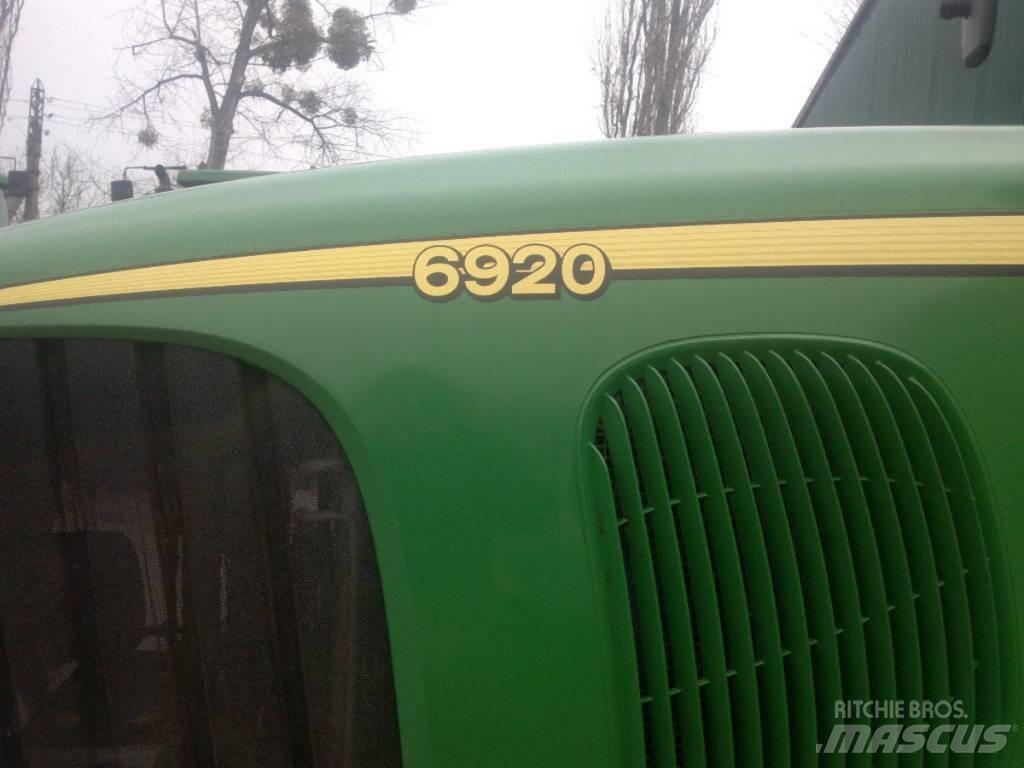 John Deere 6920 Traktory