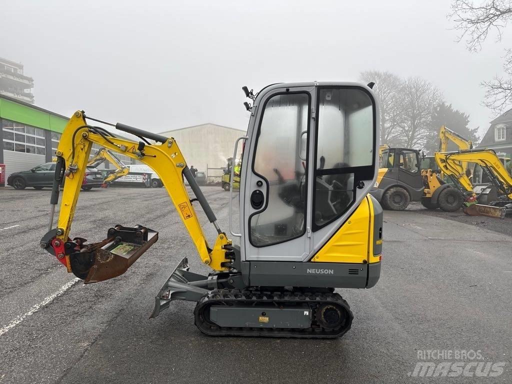 Wacker Neuson ET16 Pásová rýpadla