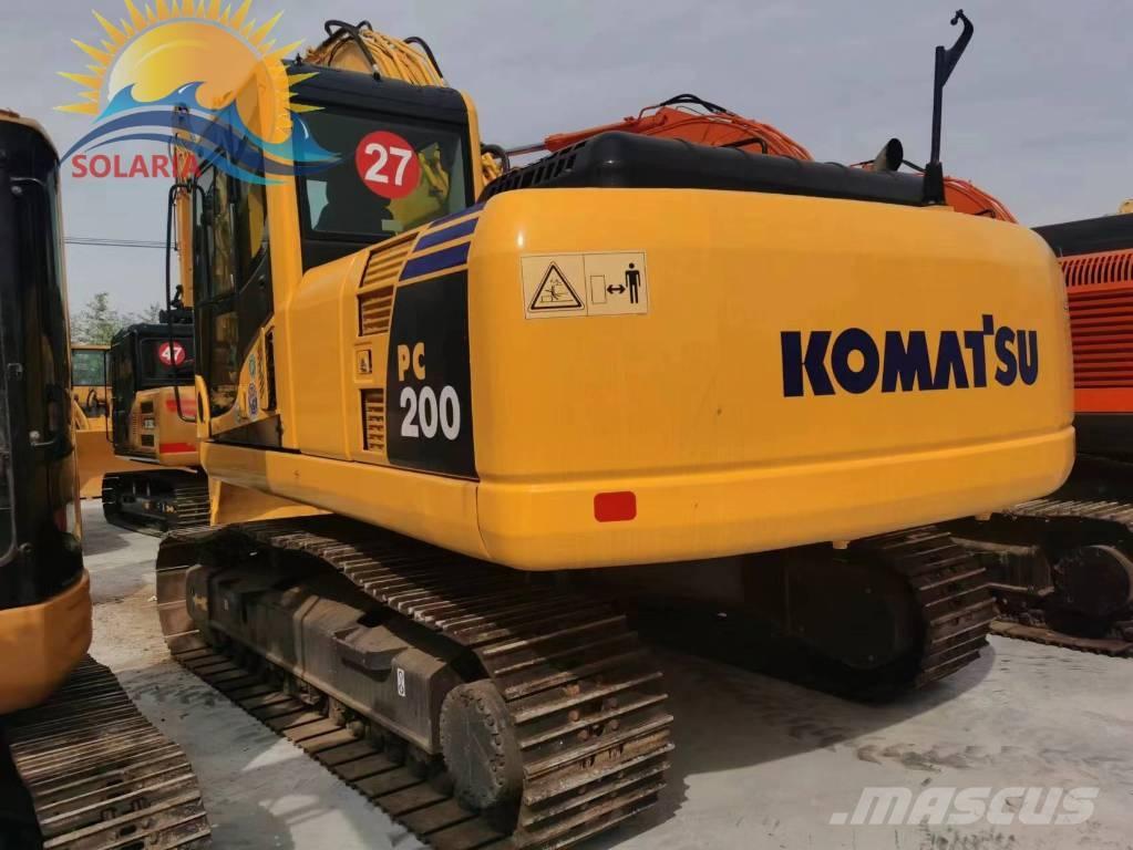 Komatsu PC 200-8 Pásová rýpadla