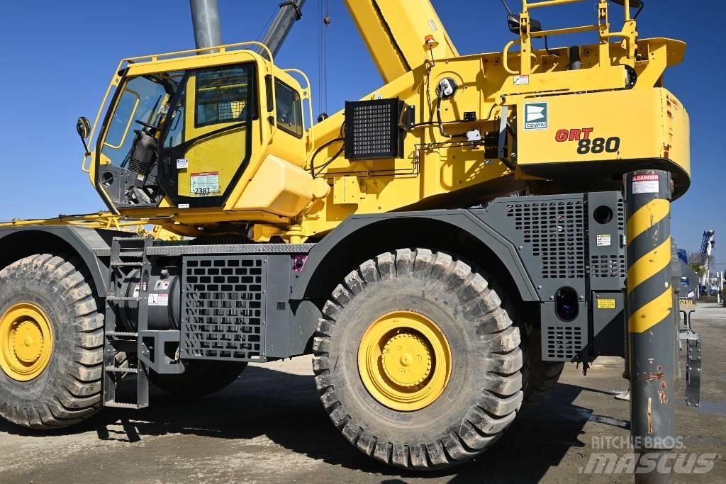 Grove GRT 880 Jeřáby pro těžký terén