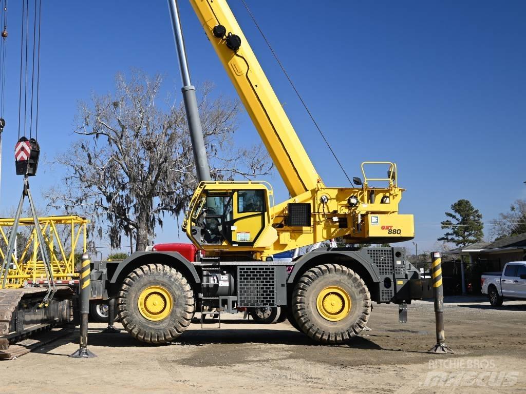 Grove GRT 880 Jeřáby pro těžký terén