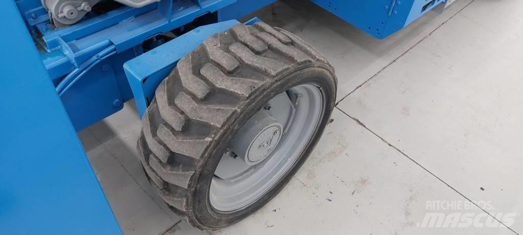 Genie GS 5390 RT Nůžková zvedací plošina