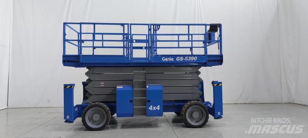 Genie GS 5390 RT Nůžková zvedací plošina
