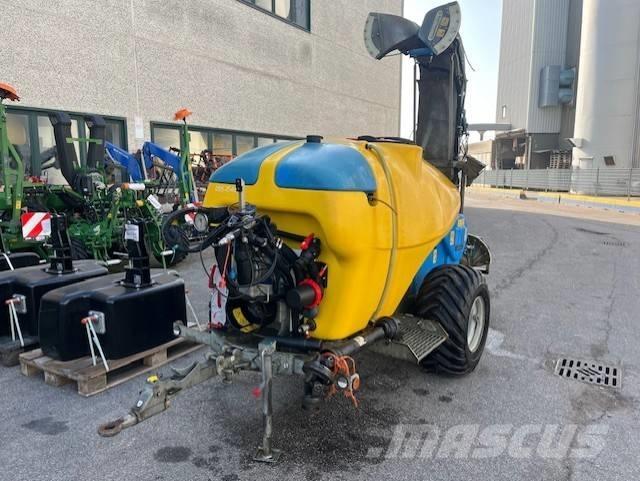  Martignani KWH M612 Vinařské postřikovače