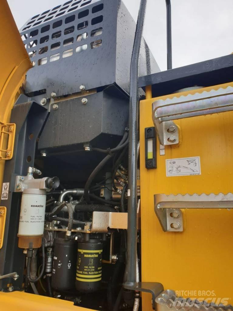 Komatsu PW148-11EO Kolová rýpadla