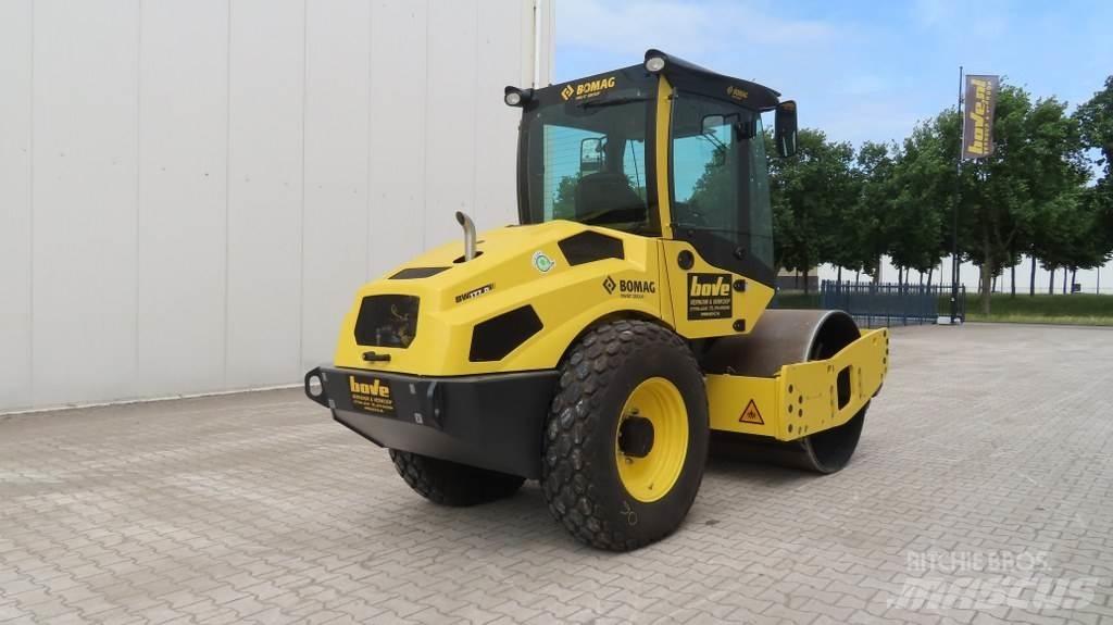 Bomag BW177 D-5 Tahačové válce