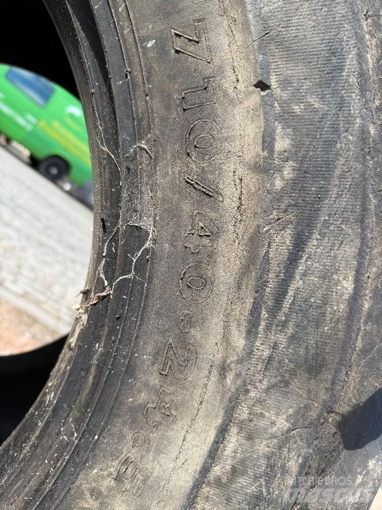 Nokian 710/40-24.5 Pneumatiky, kola a ráfky