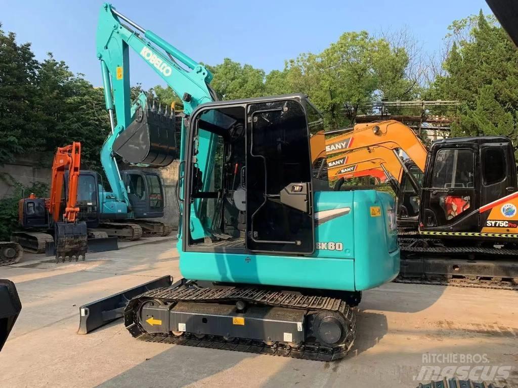 Kobelco SK80D Midi rýpadla 7t - 12t