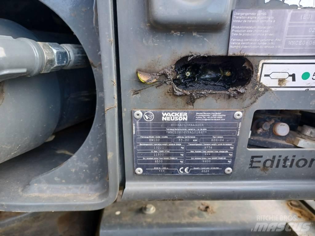 Wacker Neuson EW100 Kolová rýpadla