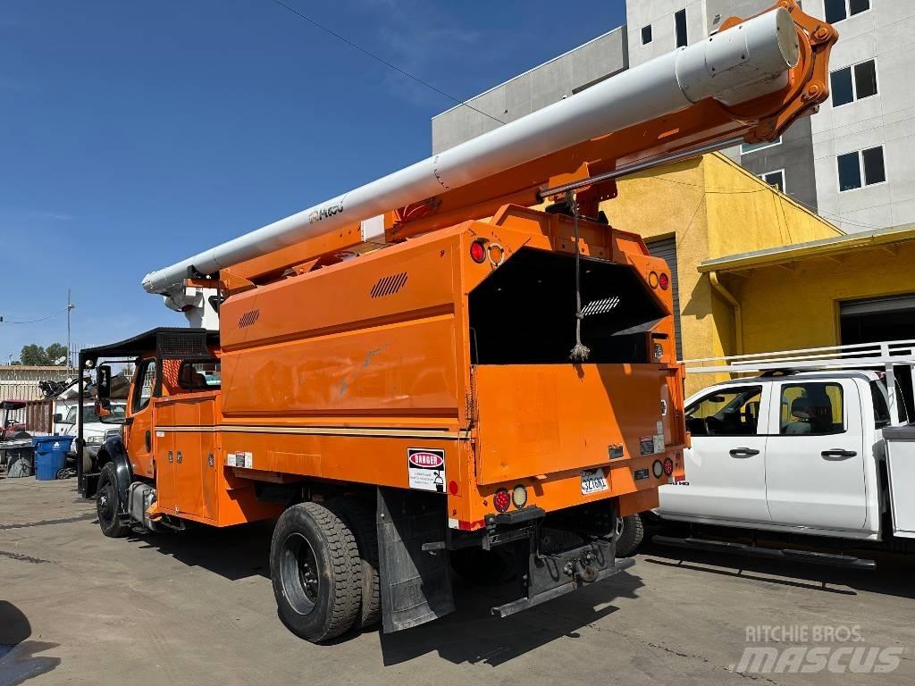 Freightliner M2106 Další