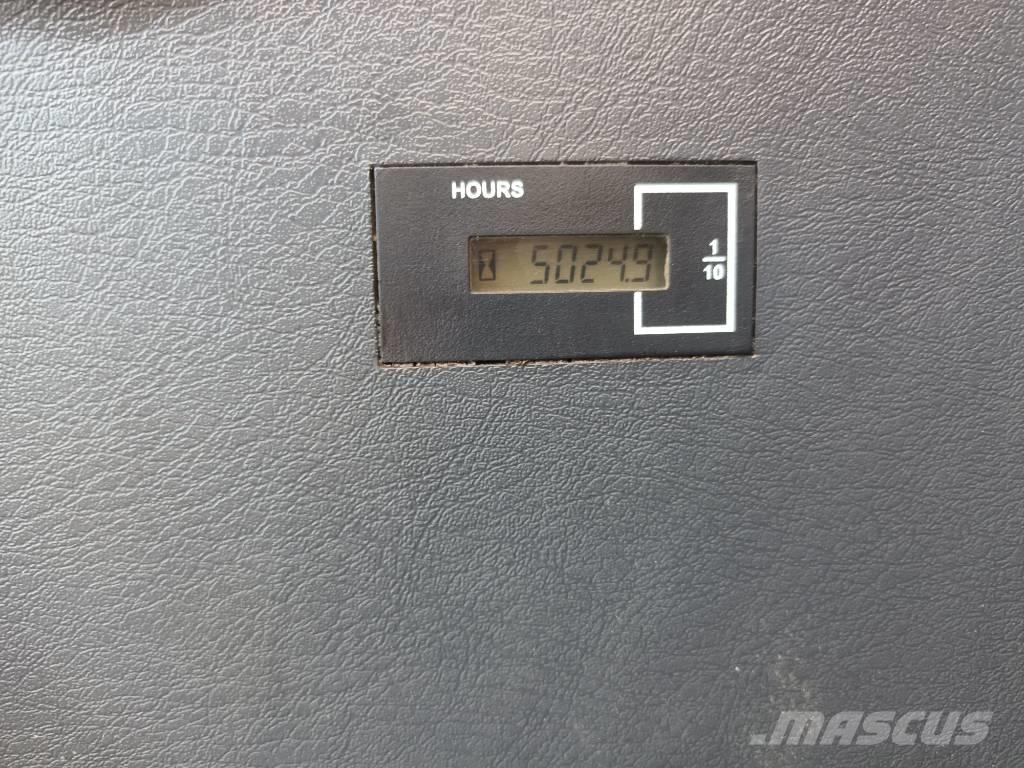 Hyundai HX 235 LCR Pásová rýpadla