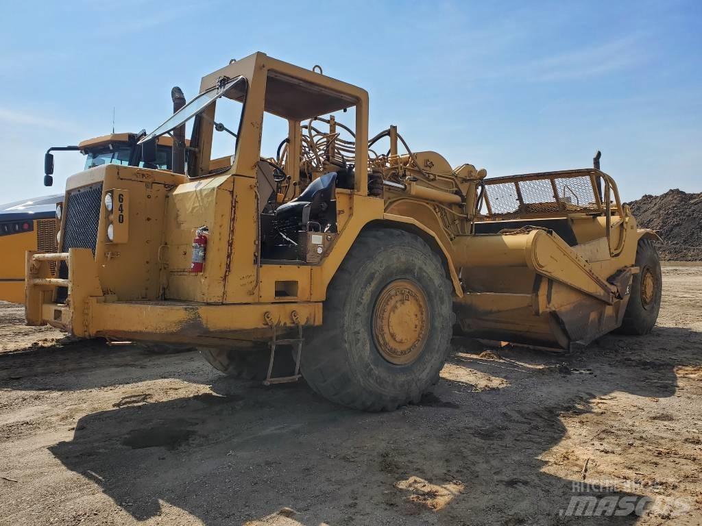 CAT 627 E Skrejpry