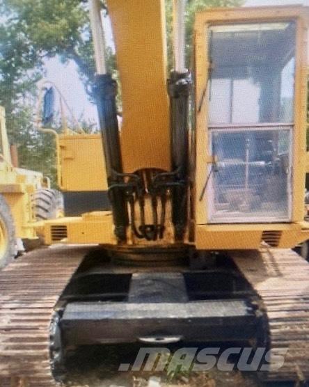 CAT 225 B LC Pásová rýpadla