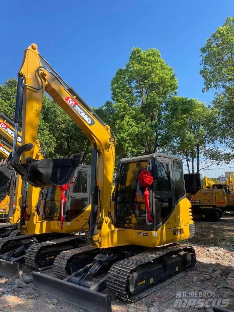 XCMG XE60A Mini rýpadla < 7t