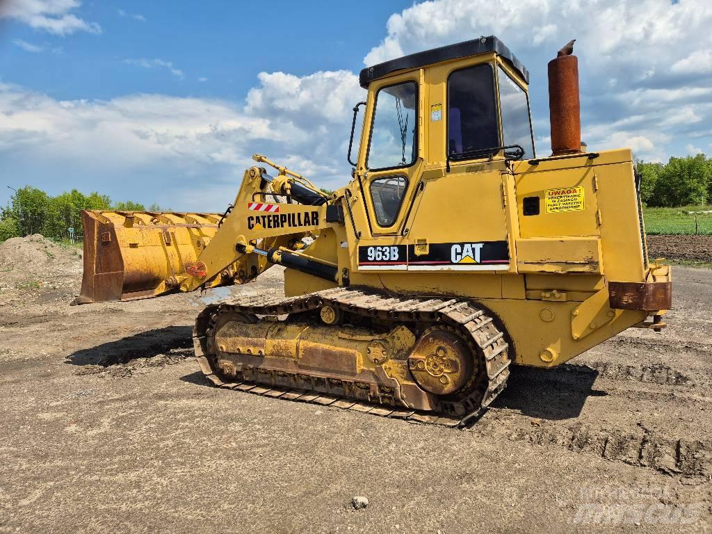 CAT 963B Pásové nakladače