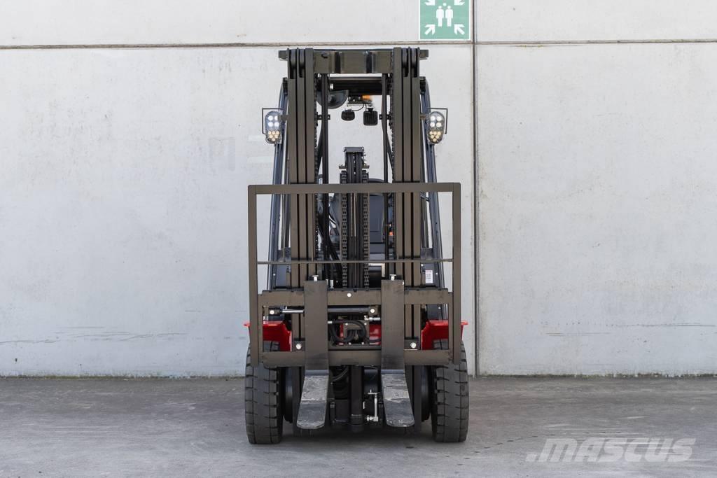 Manitou ME 425 LD Akumulátorové vozíky