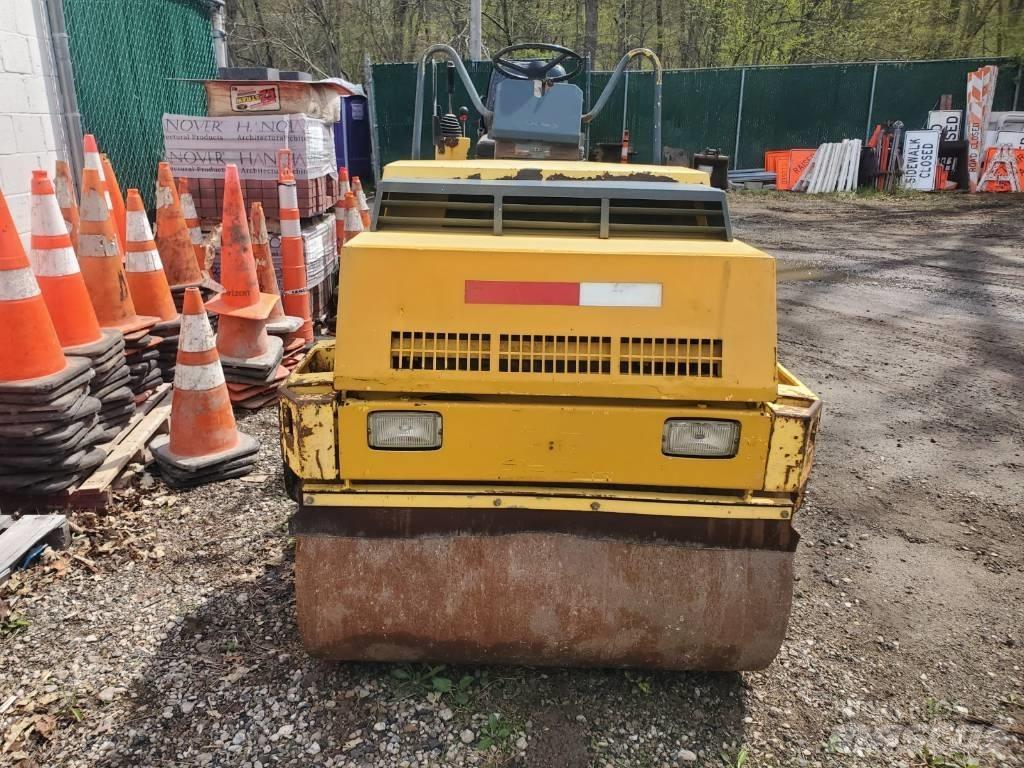 Bomag BW121 AD-2 Tandemové válce