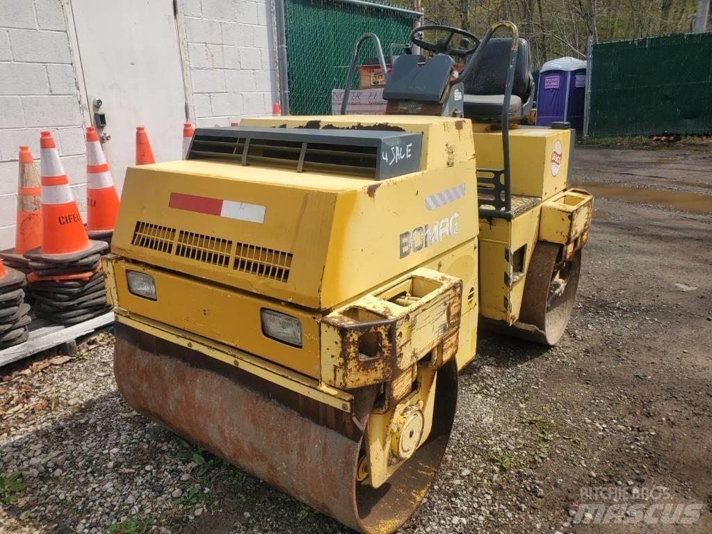 Bomag BW121 AD-2 Tandemové válce
