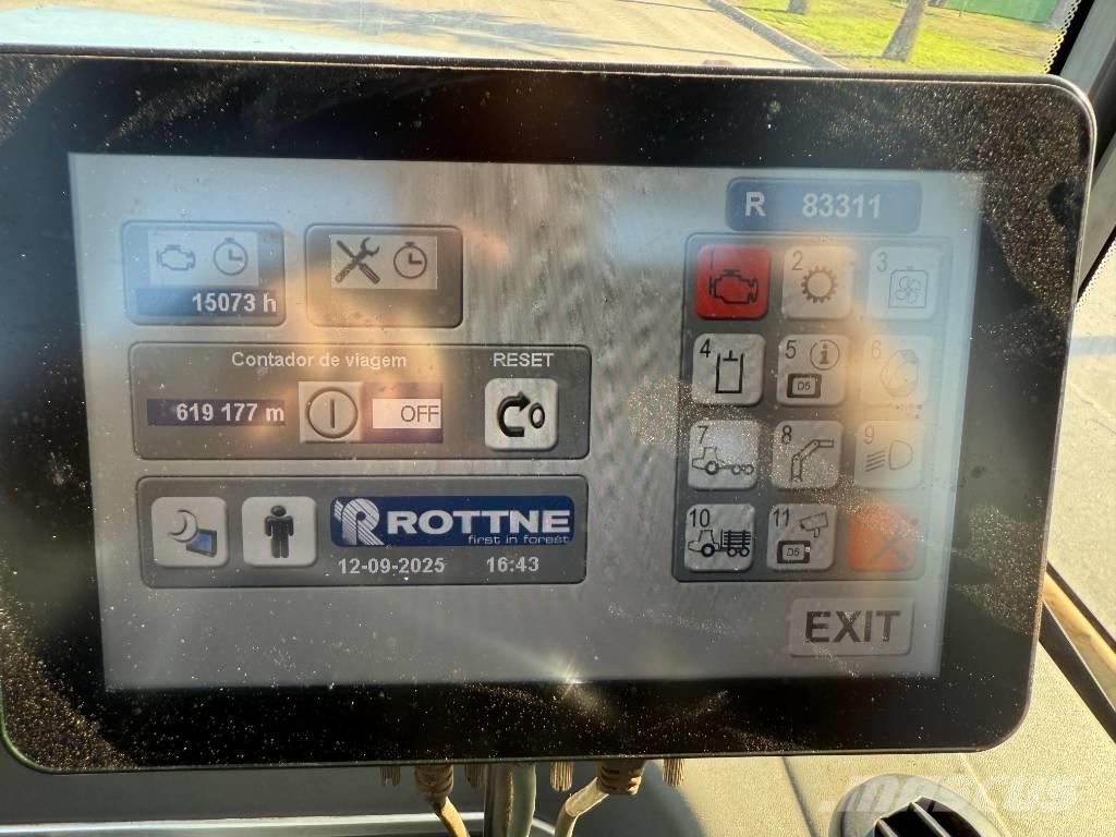 Rottne F15D Vyvážecí traktory