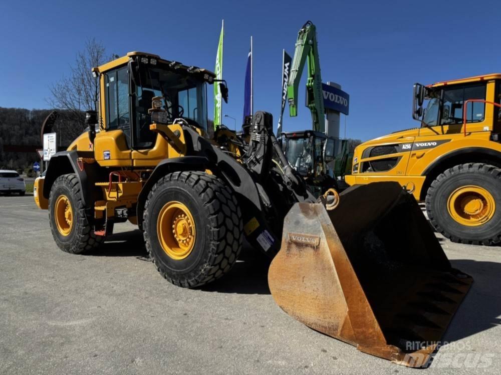 Volvo L90H Kolové nakladače