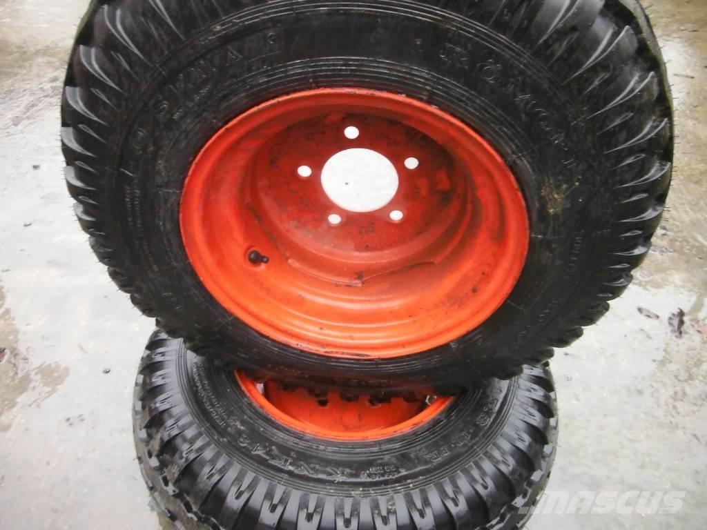 SEHA 10.0/75R15.3 Pneumatiky, kola a ráfky