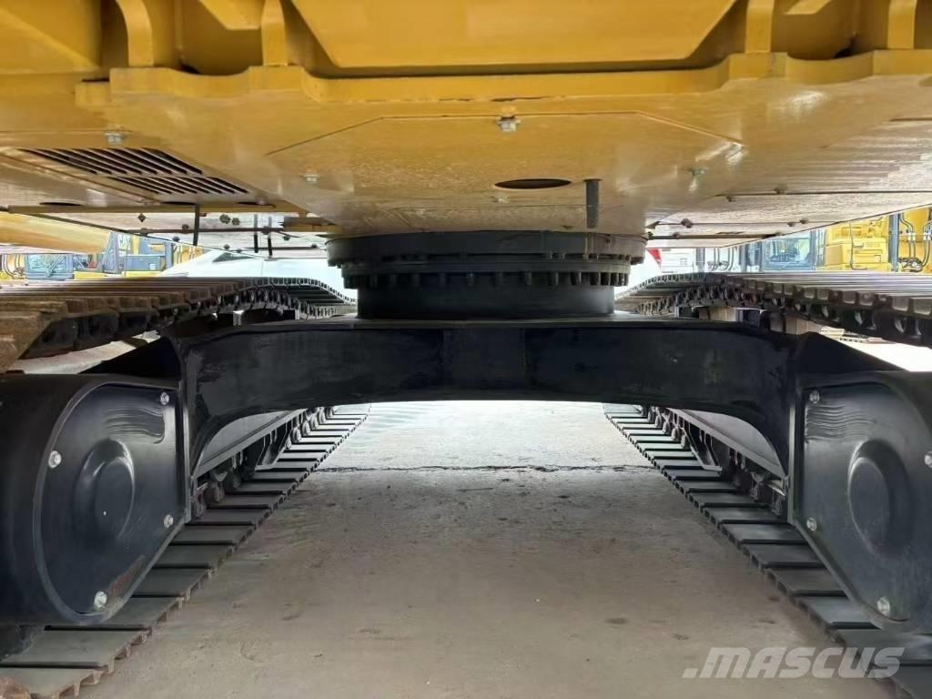 CAT 320 E Pásová rýpadla
