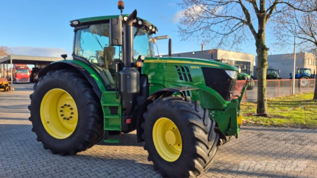John Deere 6195 R Traktory