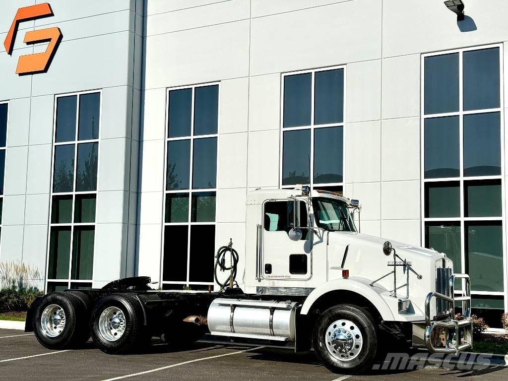 Kenworth T 800 Tahače