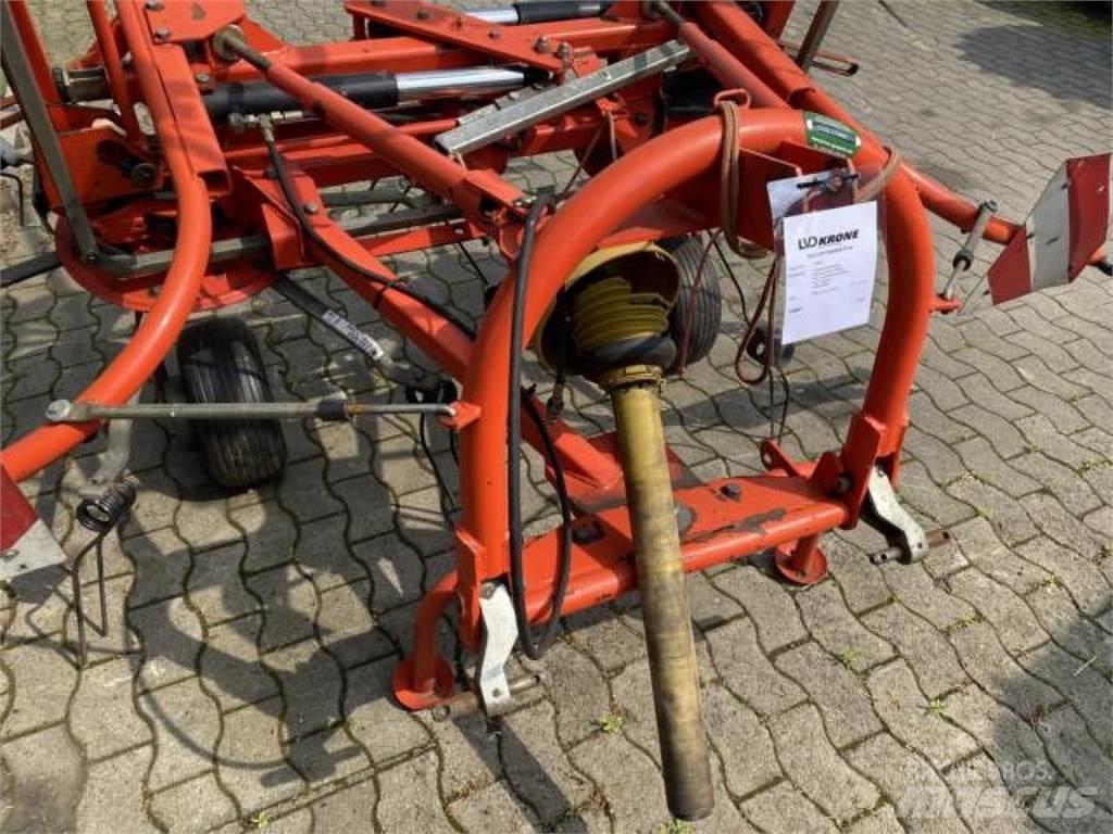 Fella TH 800 Obraceče a shrabovače sena