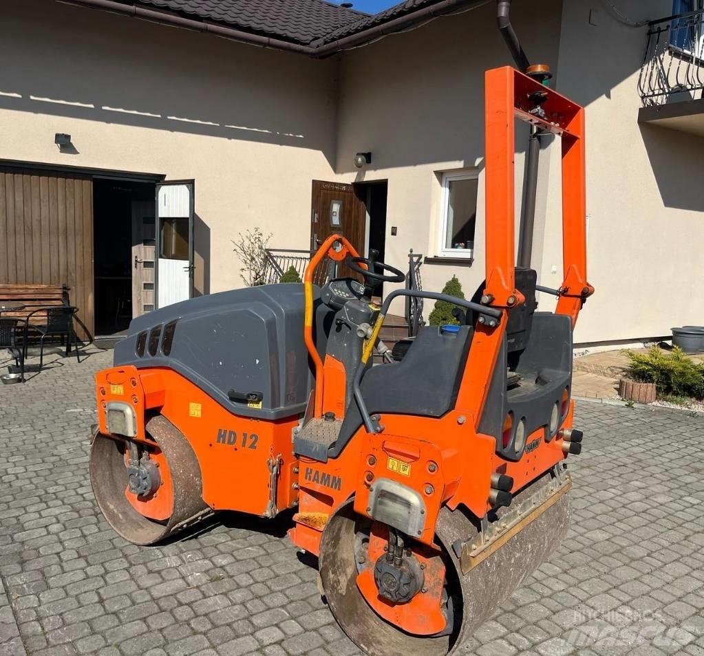 Hamm HD 12 VV Tandemové válce