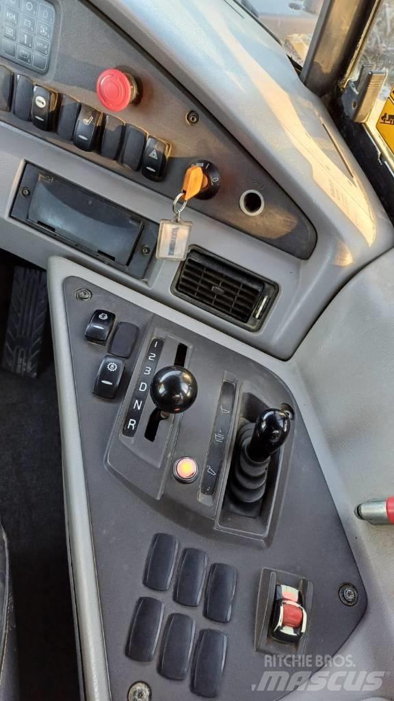 Volvo A 25 F Kloubové dempry