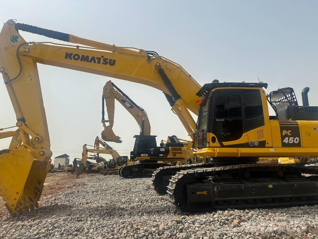 Komatsu PC 450 Pásová rýpadla