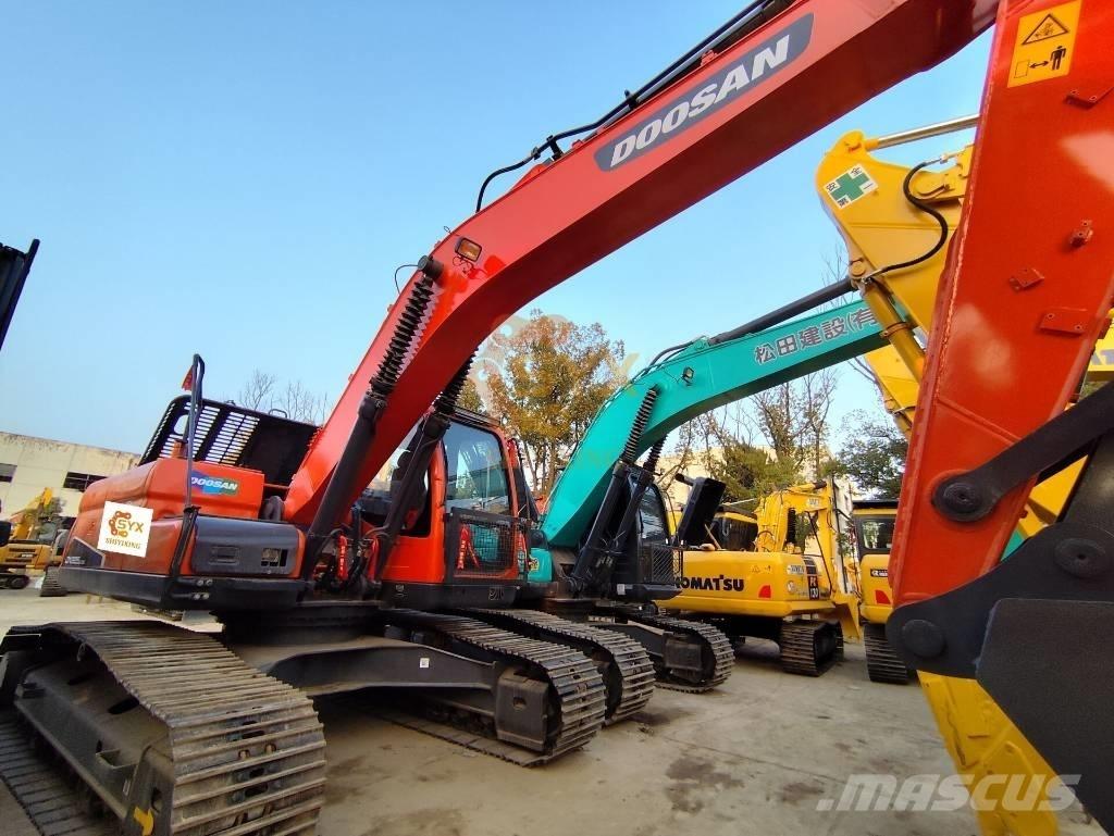 Doosan DX 225 LC Pásová rýpadla