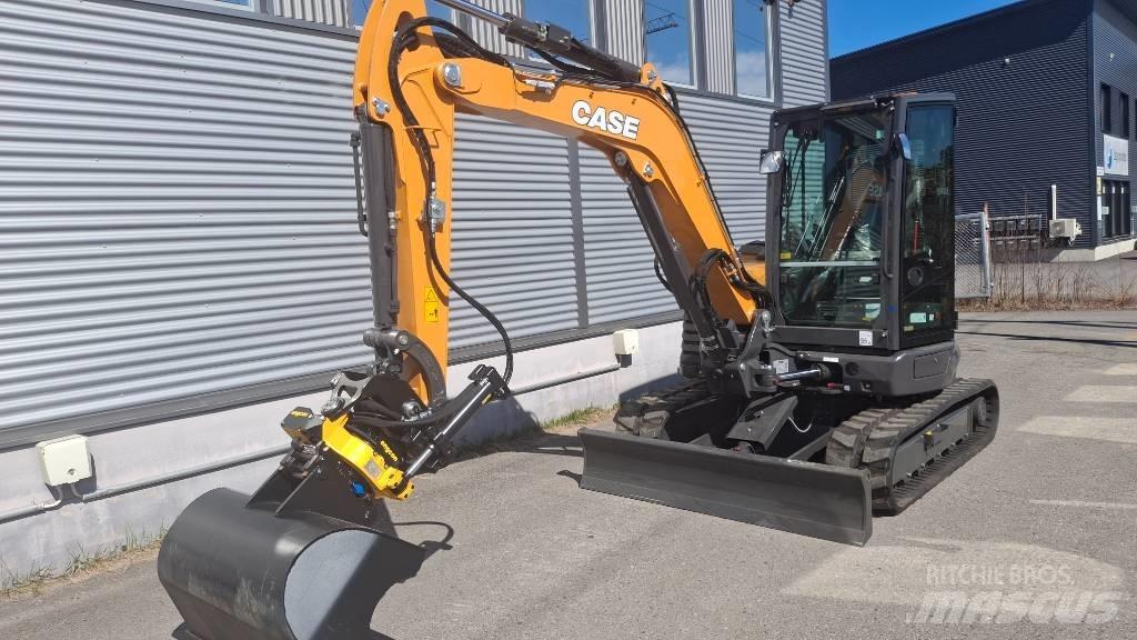 CASE CX58D Mini rýpadla < 7t