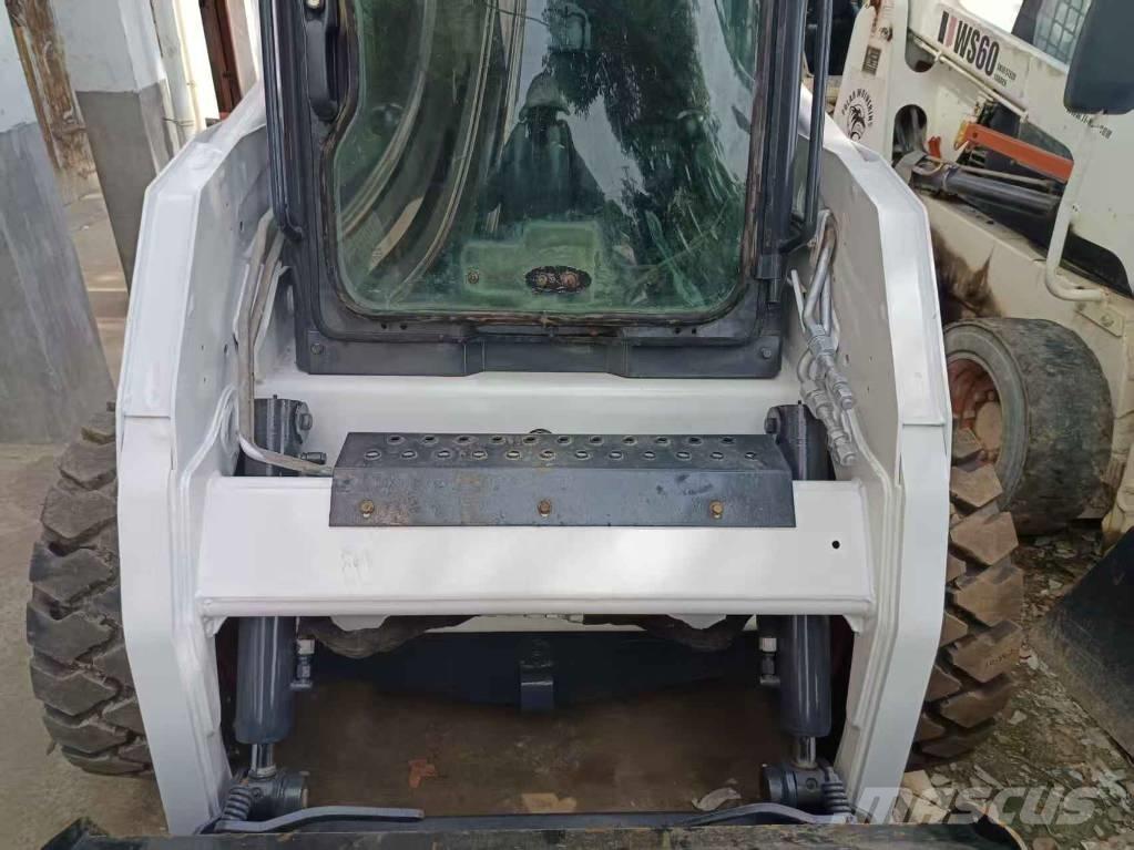 Bobcat S160 Smykem řízené nakladače