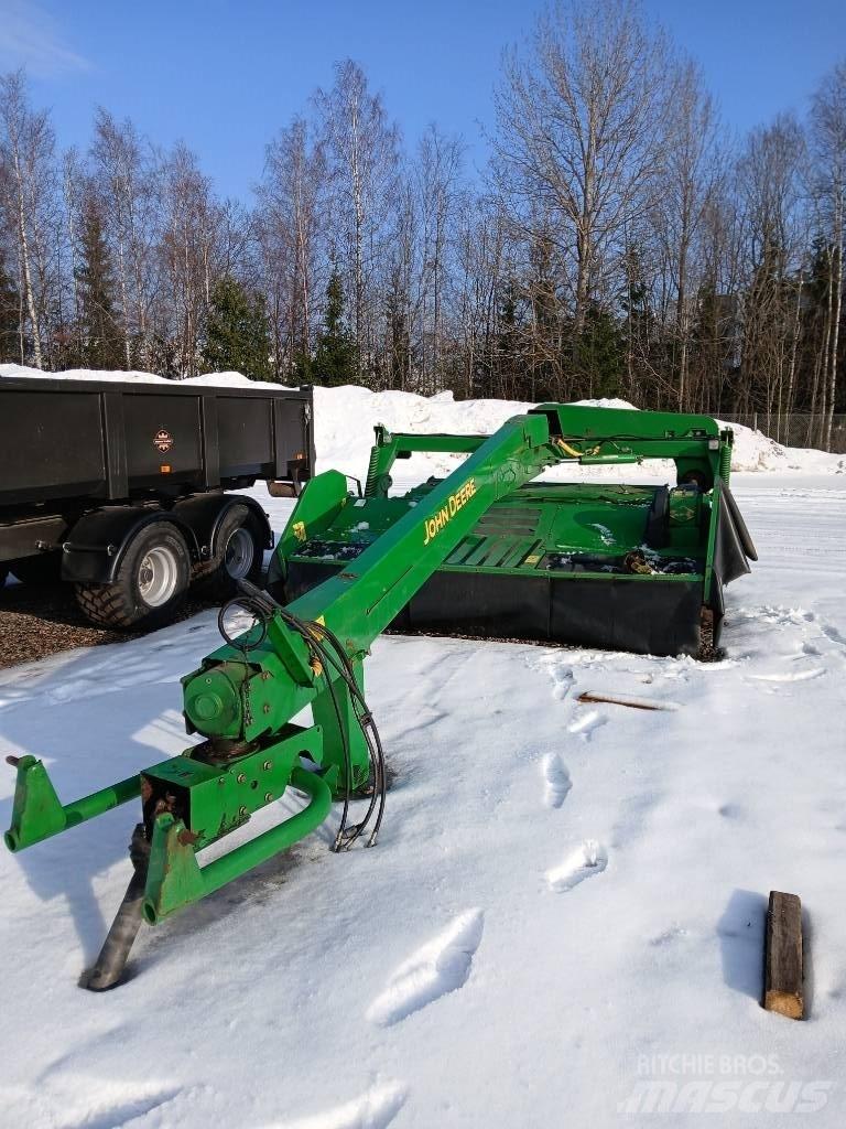 John Deere 735 Kondicionér žacího stroje
