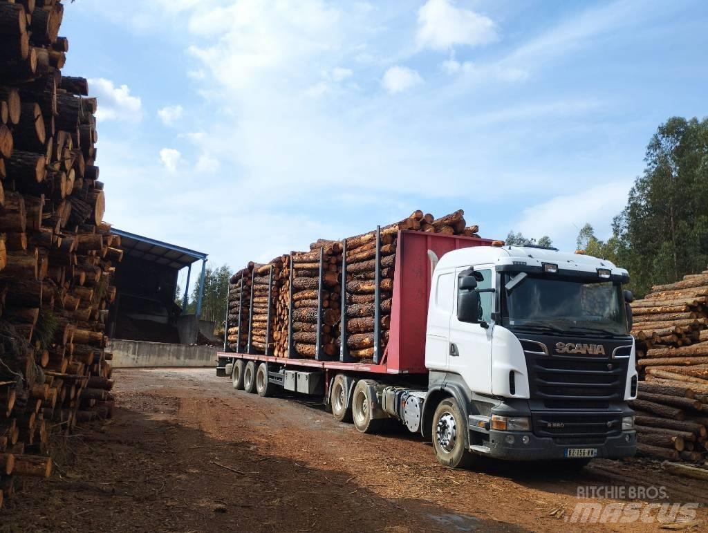Scania R 560 Vozy na přepravu kmenů