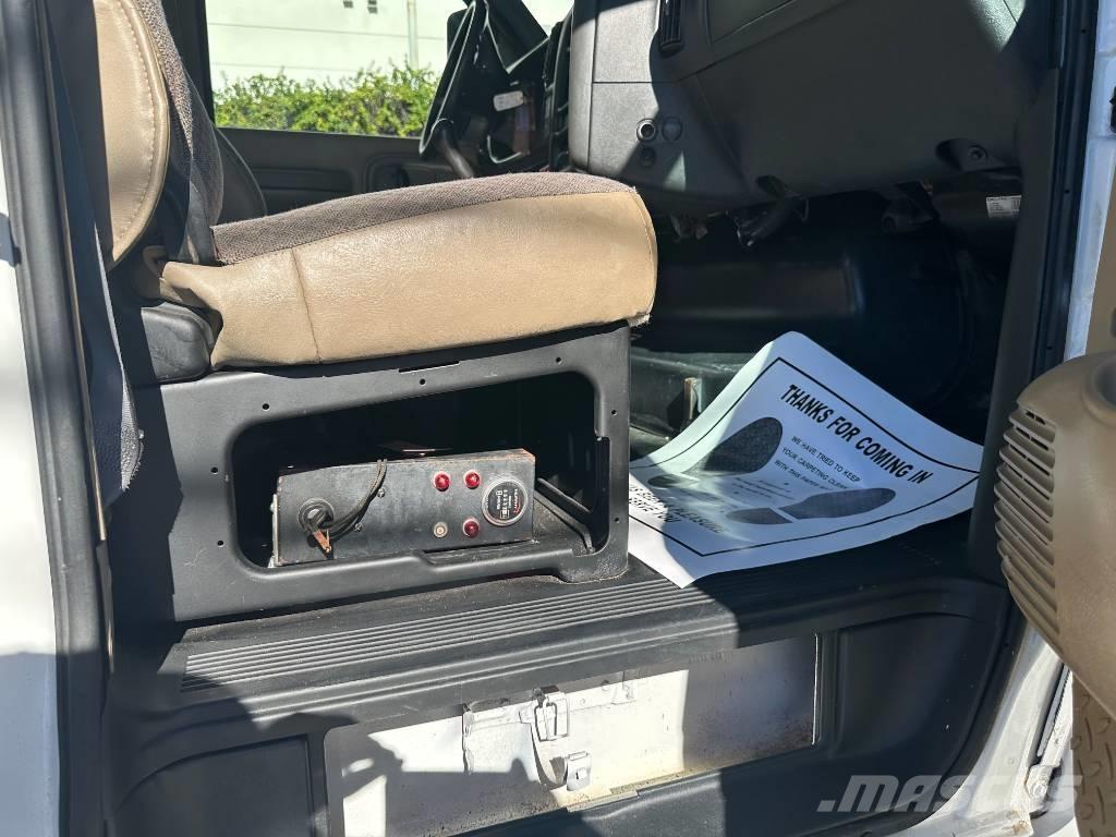 GMC C-7500 TOPKICK Další