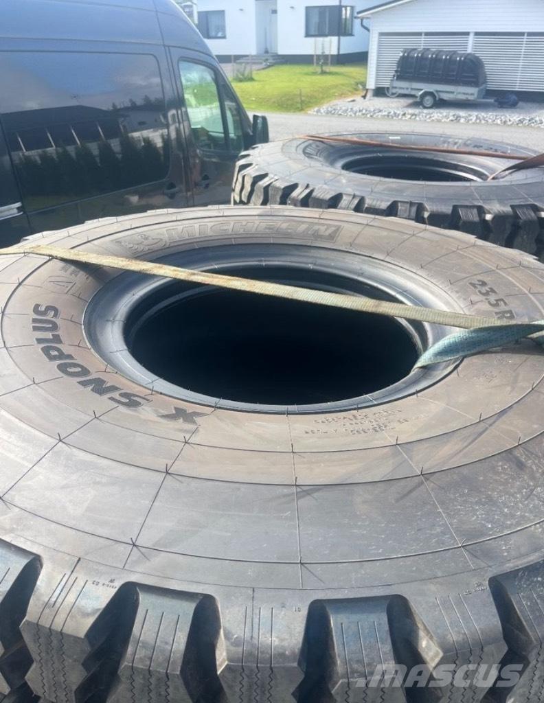 Michelin 23,5-25 Další příslušenství a komponenty