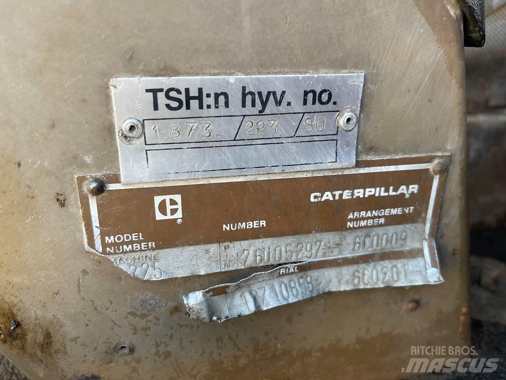 CAT 225 Pásová rýpadla