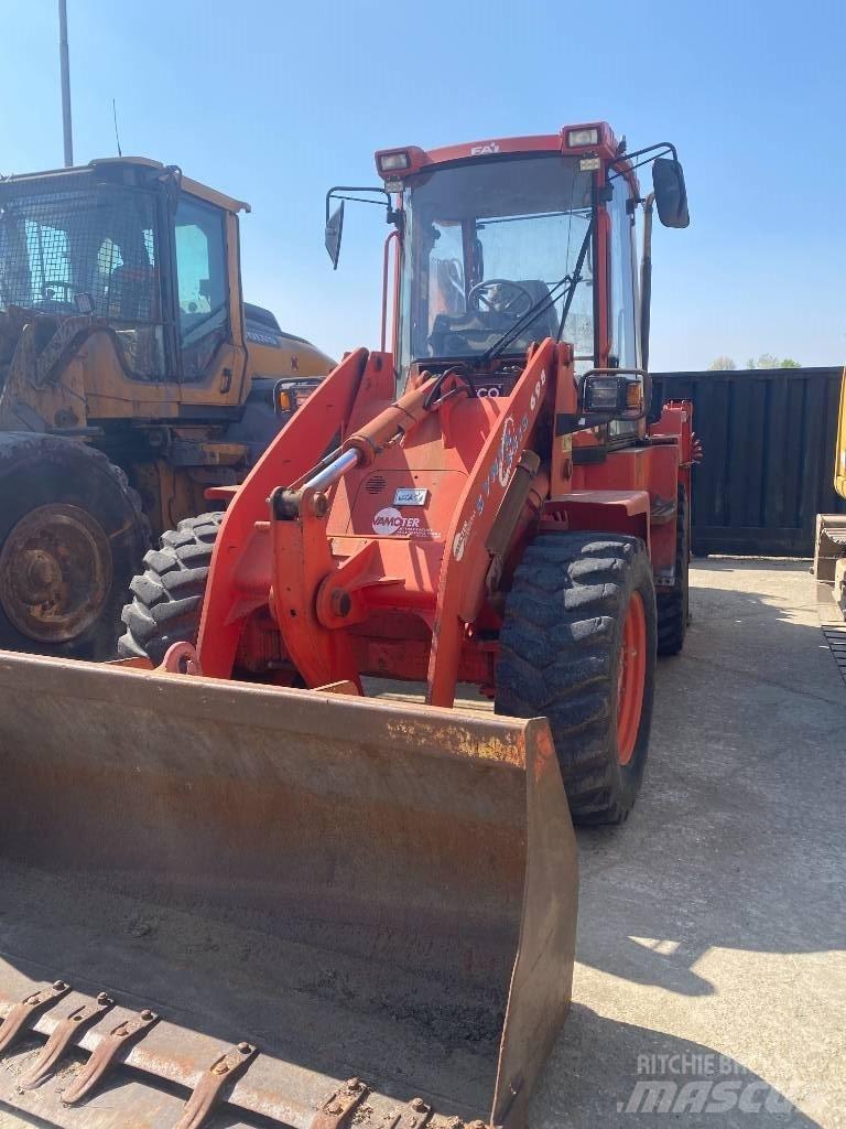 Fai KOMATSU 595s Rýpadlo-nakladače