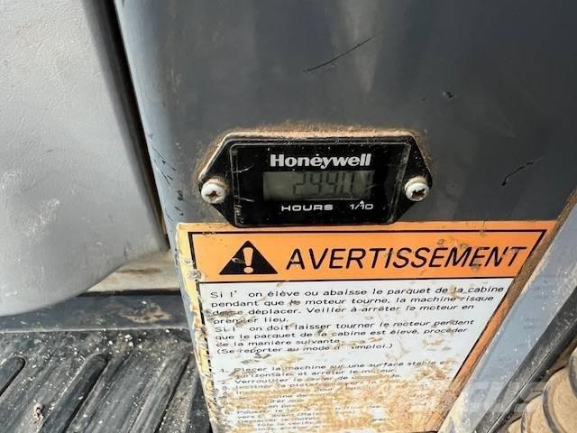 Takeuchi TB 250 Mini rýpadla < 7t