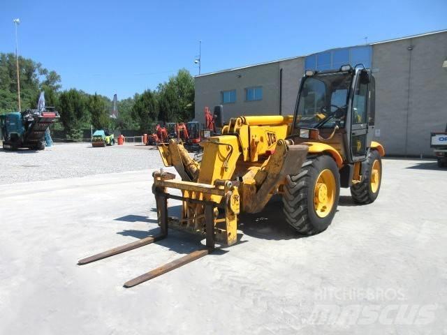 JCB 532-120 Teleskopické manipulátory