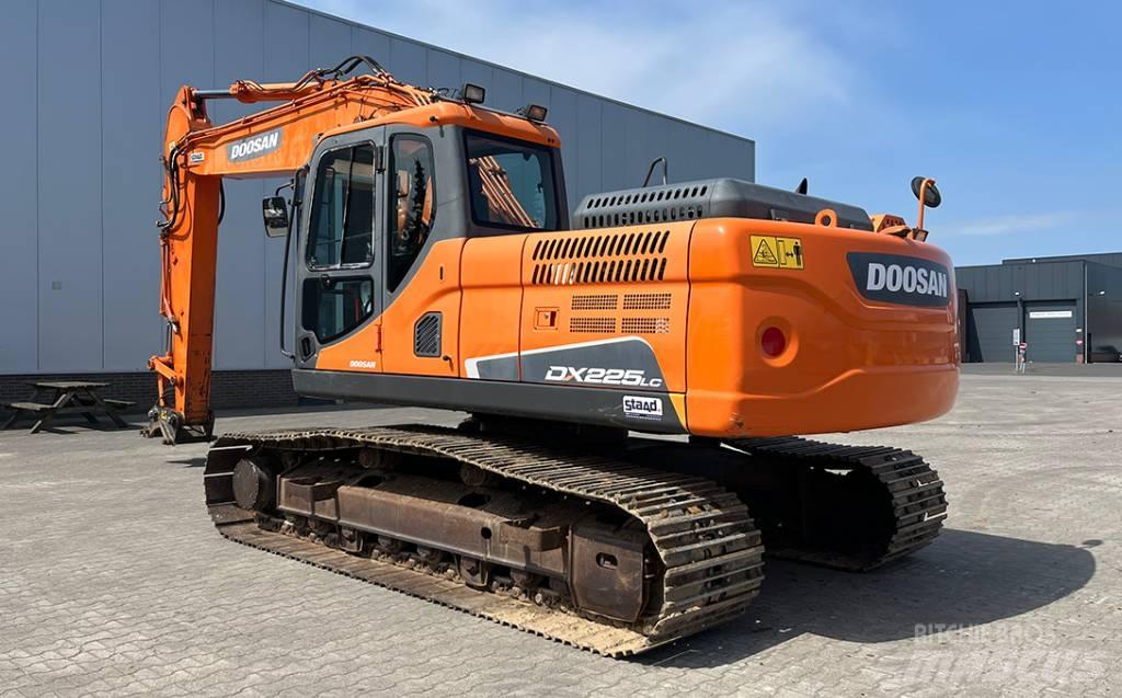 Doosan DX 225 LC-3 Pásová rýpadla