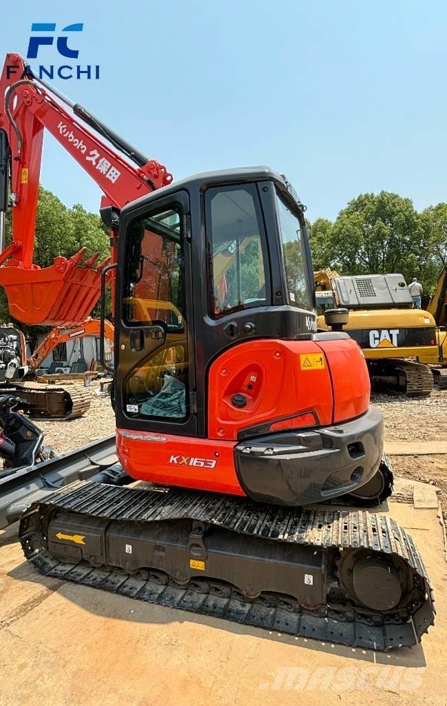 Kubota 163 Pásová rýpadla